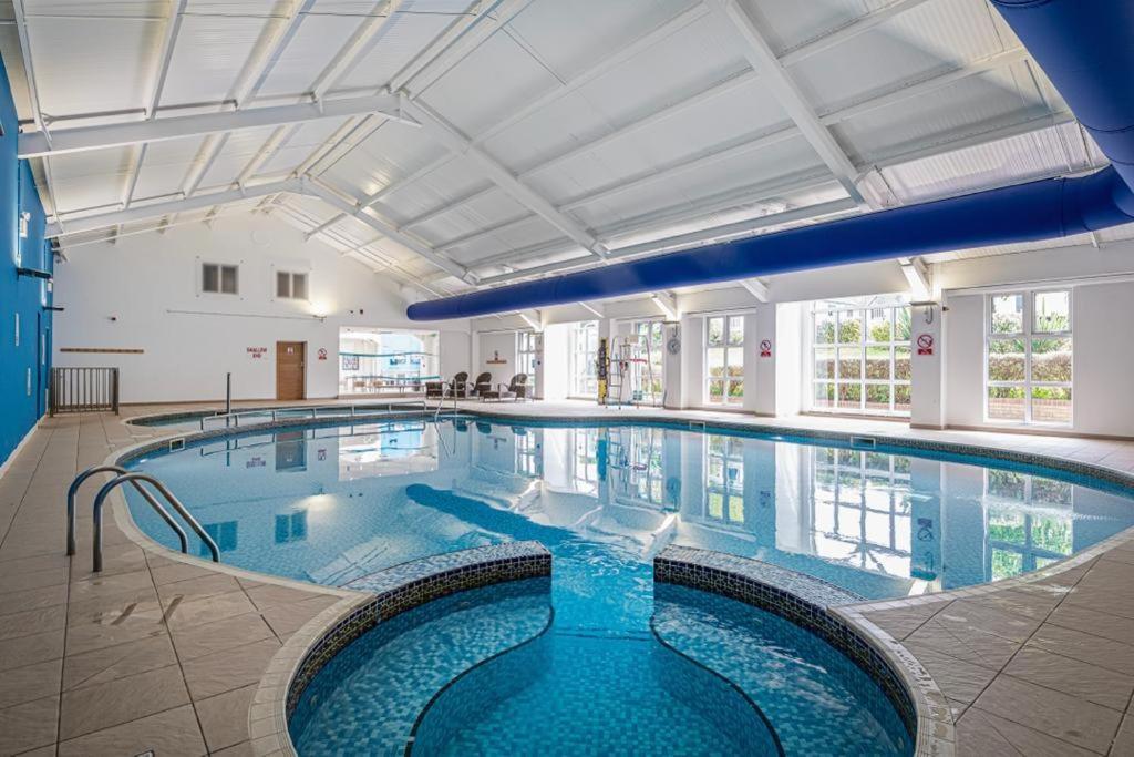 Cwm-y-glo No 61 Brynteg Country & Leisure Retreatヴィラ エクステリア 写真